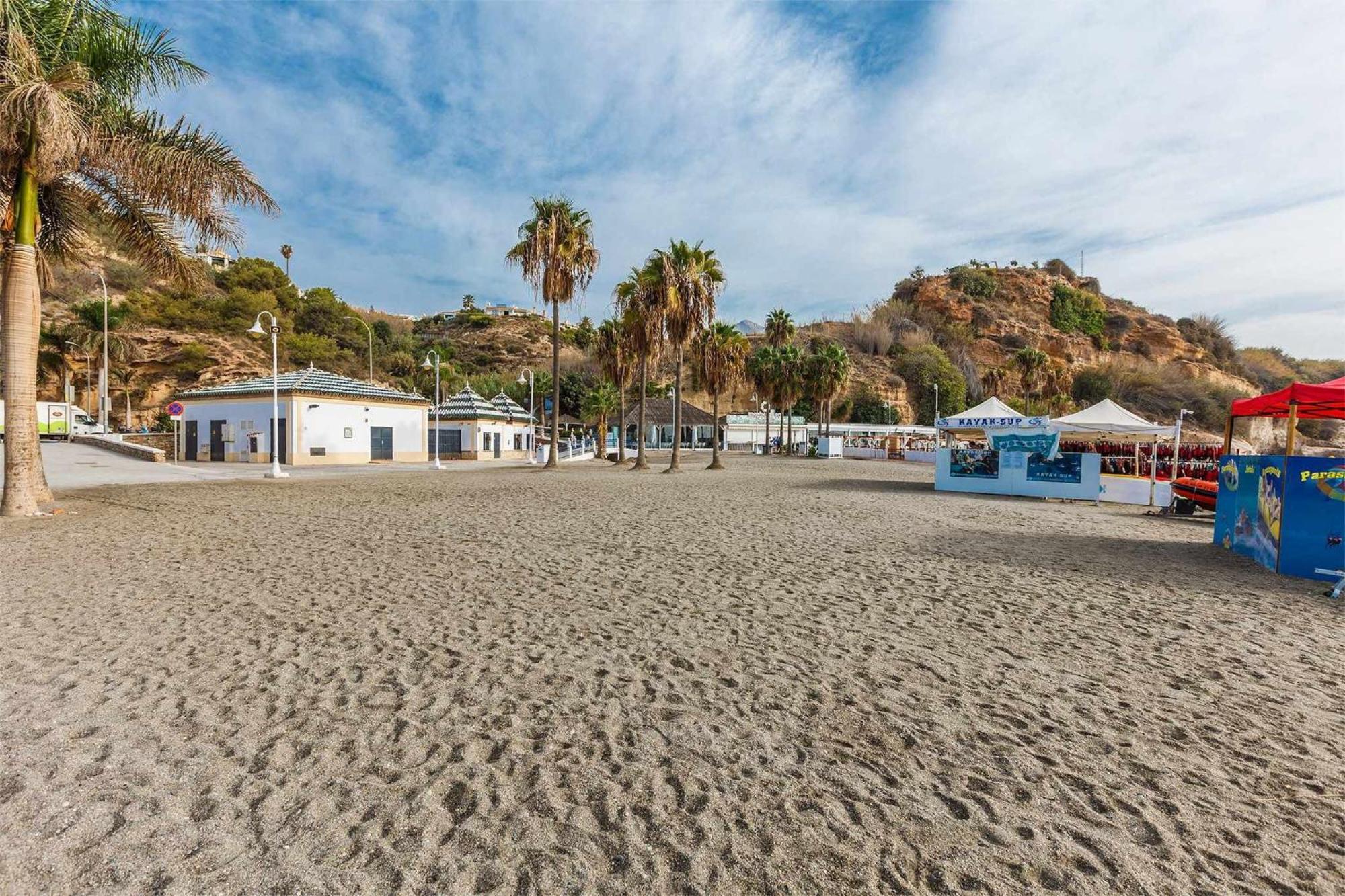 A&N Burriana Beach Nerja Exterior photo